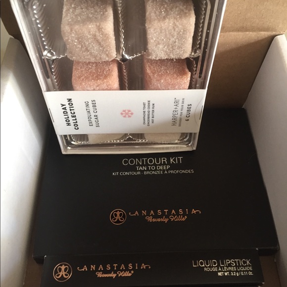 Anastasia Beverly Hills Tan to Deep Contour Kit - Picture 11 of 11